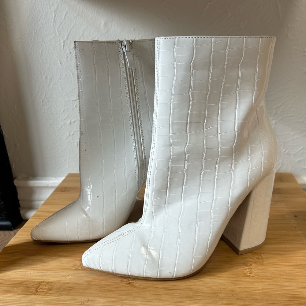 Pretty little thing white booties